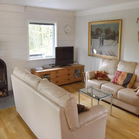 Two Bedroom Holiday In Ferienhaus